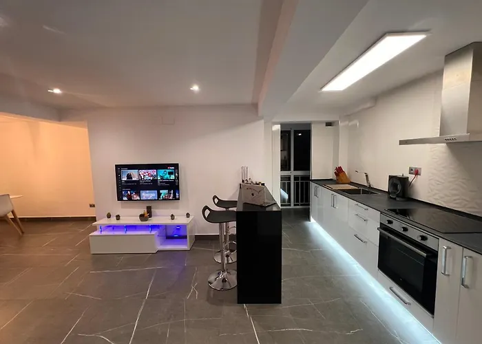 Apartamento Espacioso De Diseno A 3 Min Renfe.