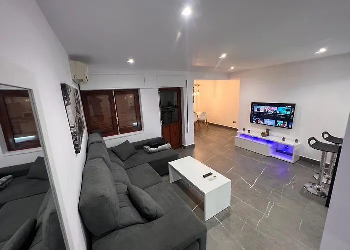 Apartamento Espacioso De Diseno A 3 Min Renfe.