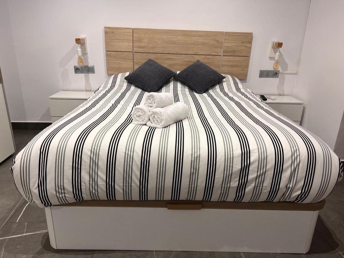 Espacioso De Diseno A 3 Min Renfe. Apartment *